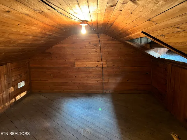 $624,000 | 1198 Mill Creek Road, Sunbright, TN 37872