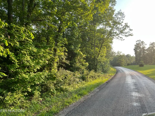 $624,000 | 1198 Mill Creek Road, Sunbright, TN 37872