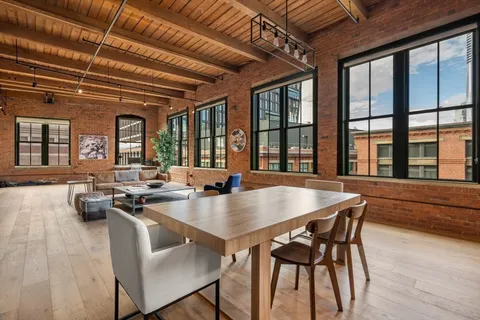 $3,250,000 | 49 Melcher Street, Unit 502, Boston, MA 02210