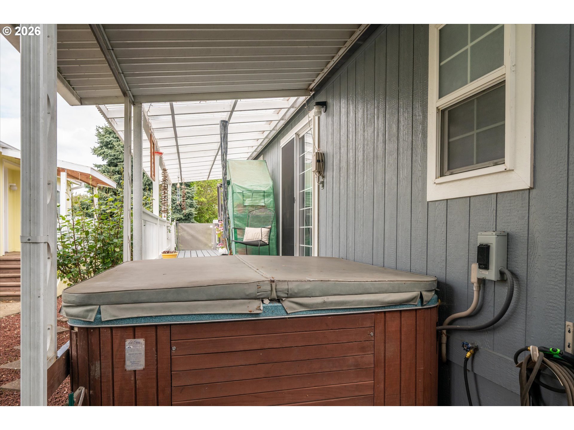 2150 Laura Street, Unit 202 Springfield, OR 97477 - Photo 30 of 45 Hot Tub