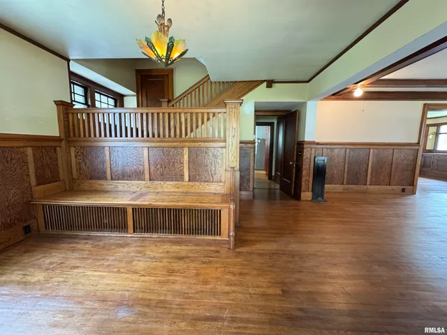 $250,000 | 387 North Kellogg Street, Galesburg, IL 61401