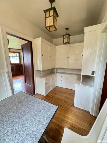 $250,000 | 387 North Kellogg Street, Galesburg, IL 61401