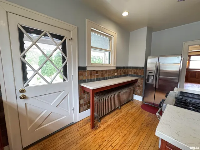 $250,000 | 387 North Kellogg Street, Galesburg, IL 61401