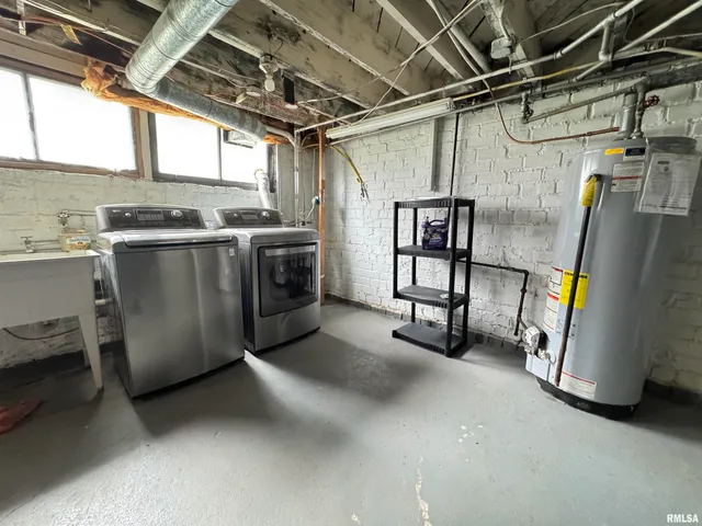 $250,000 | 387 North Kellogg Street, Galesburg, IL 61401