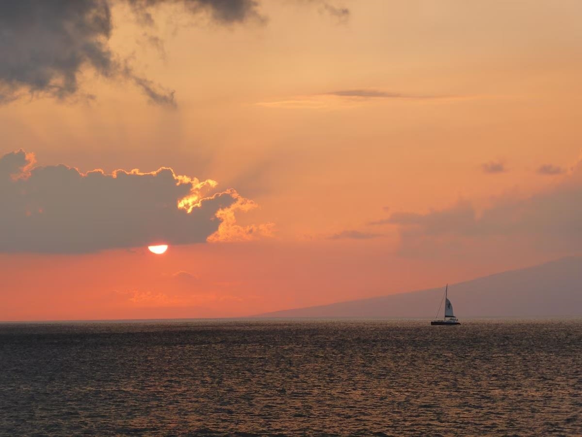 3543 Lower Honoapiilani Road, Unit L302 Lahaina, HI 96761 - Photo 31 of 45 a view of a lake