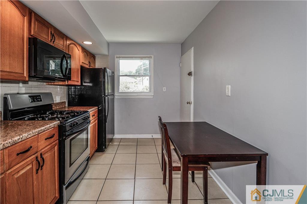 26 Wilcox Road New Brunswick, NJ 08901 - Photo 15 of 36