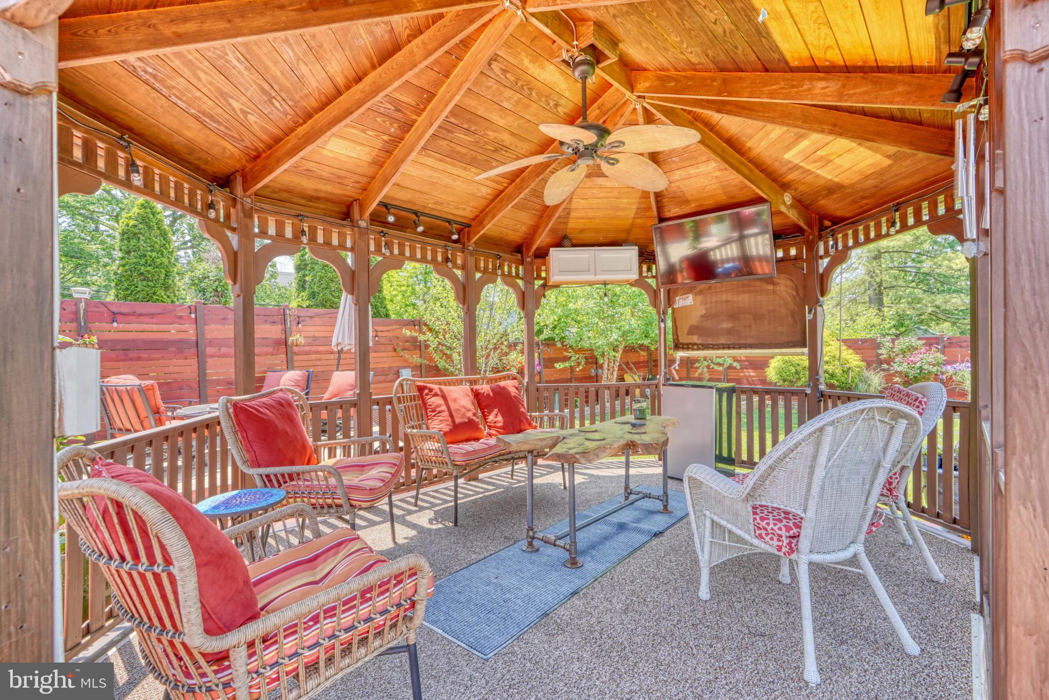 619 Round Oak Road Towson, MD 21204 - Photo 13 of 70 Gallery Image 13