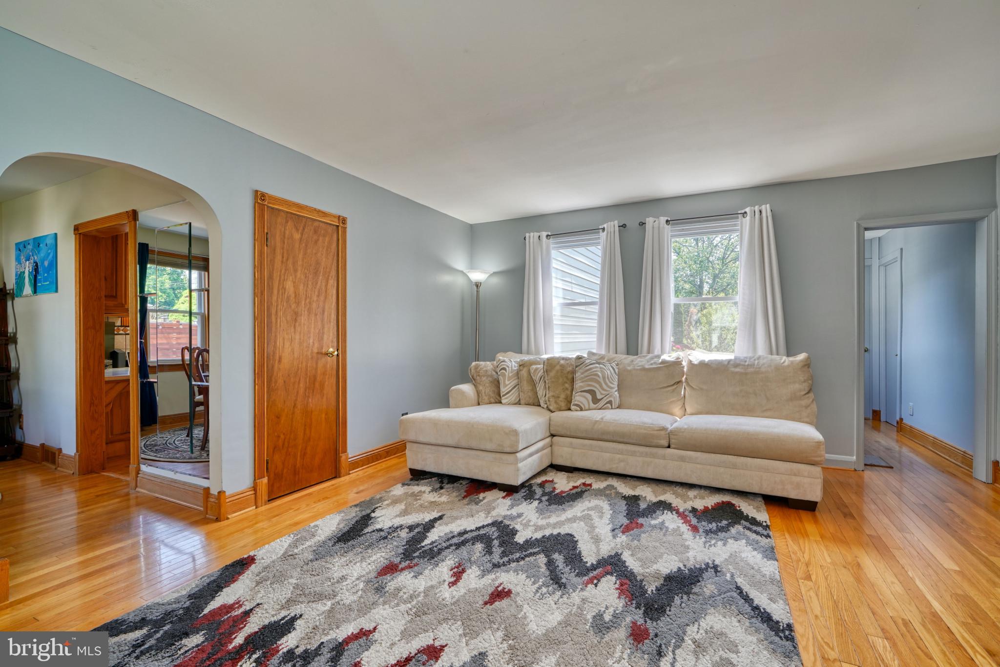 619 Round Oak Road Towson, MD 21204 - Photo 19 of 70 Gallery Image 19