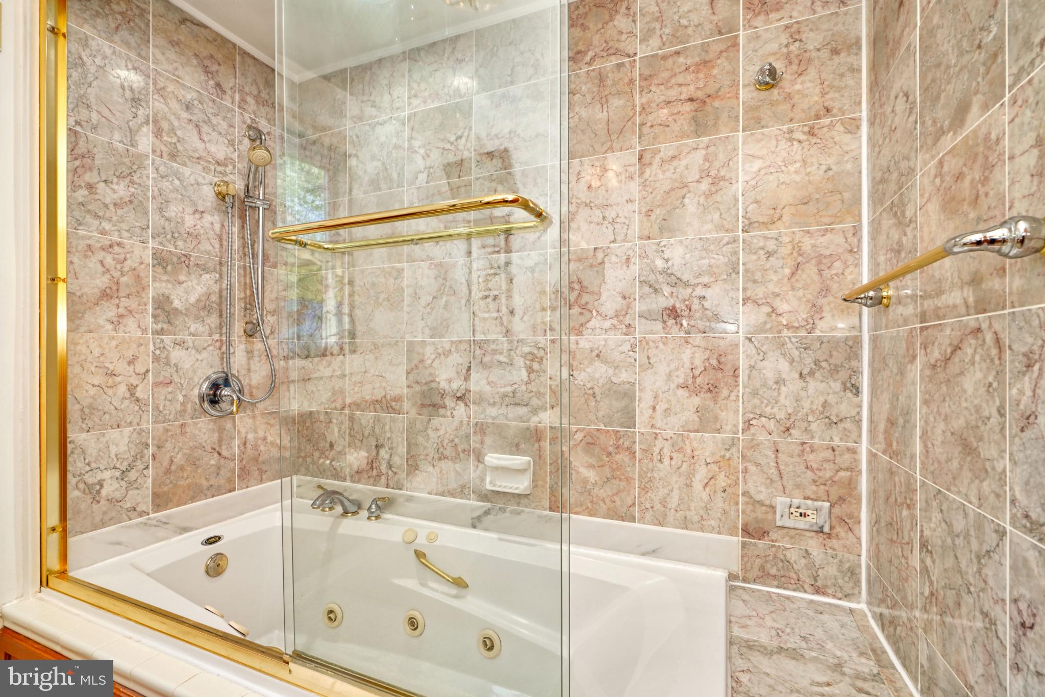 619 Round Oak Road Towson, MD 21204 - Photo 48 of 70 Gallery Image 48