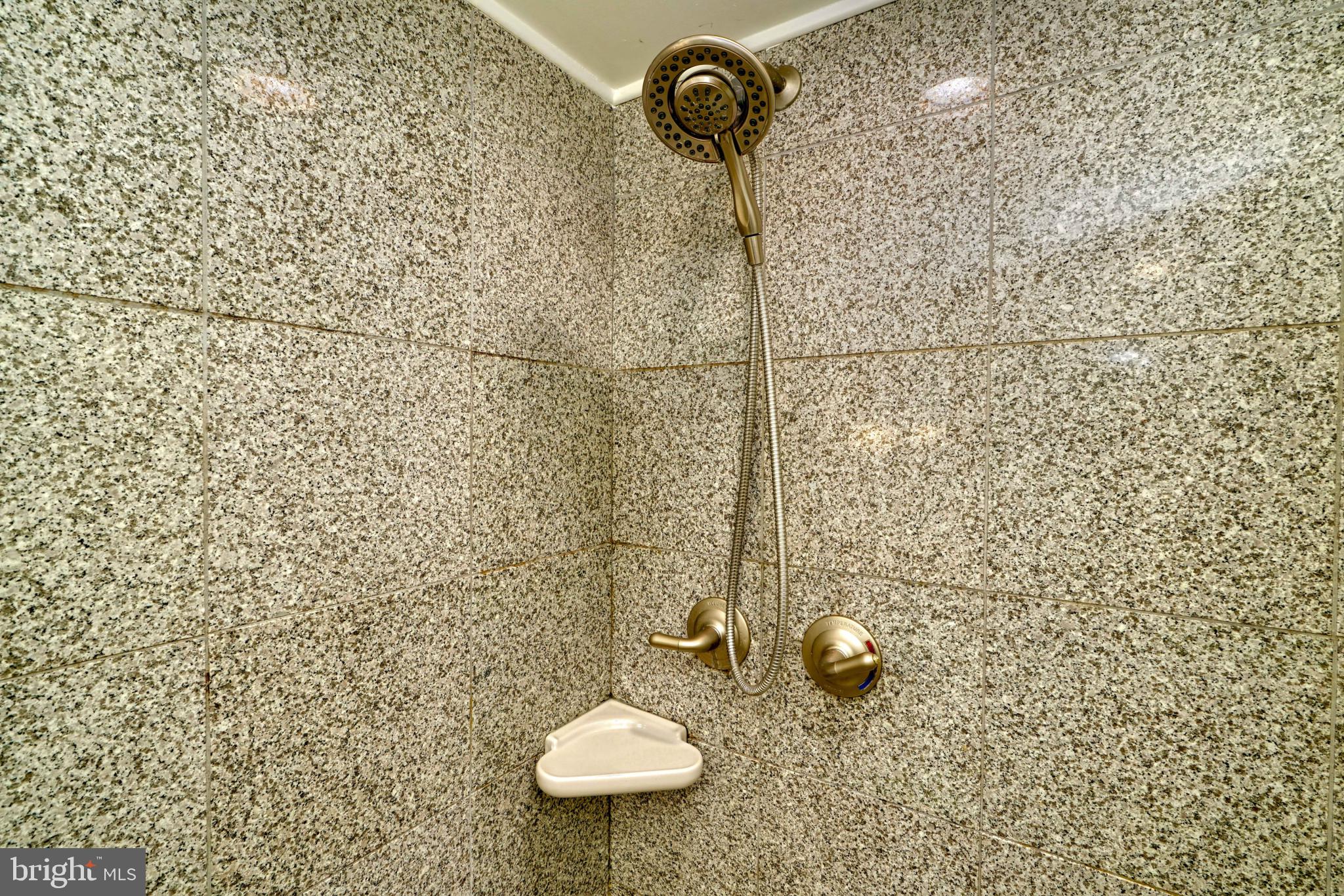 619 Round Oak Road Towson, MD 21204 - Photo 61 of 70 Gallery Image 61