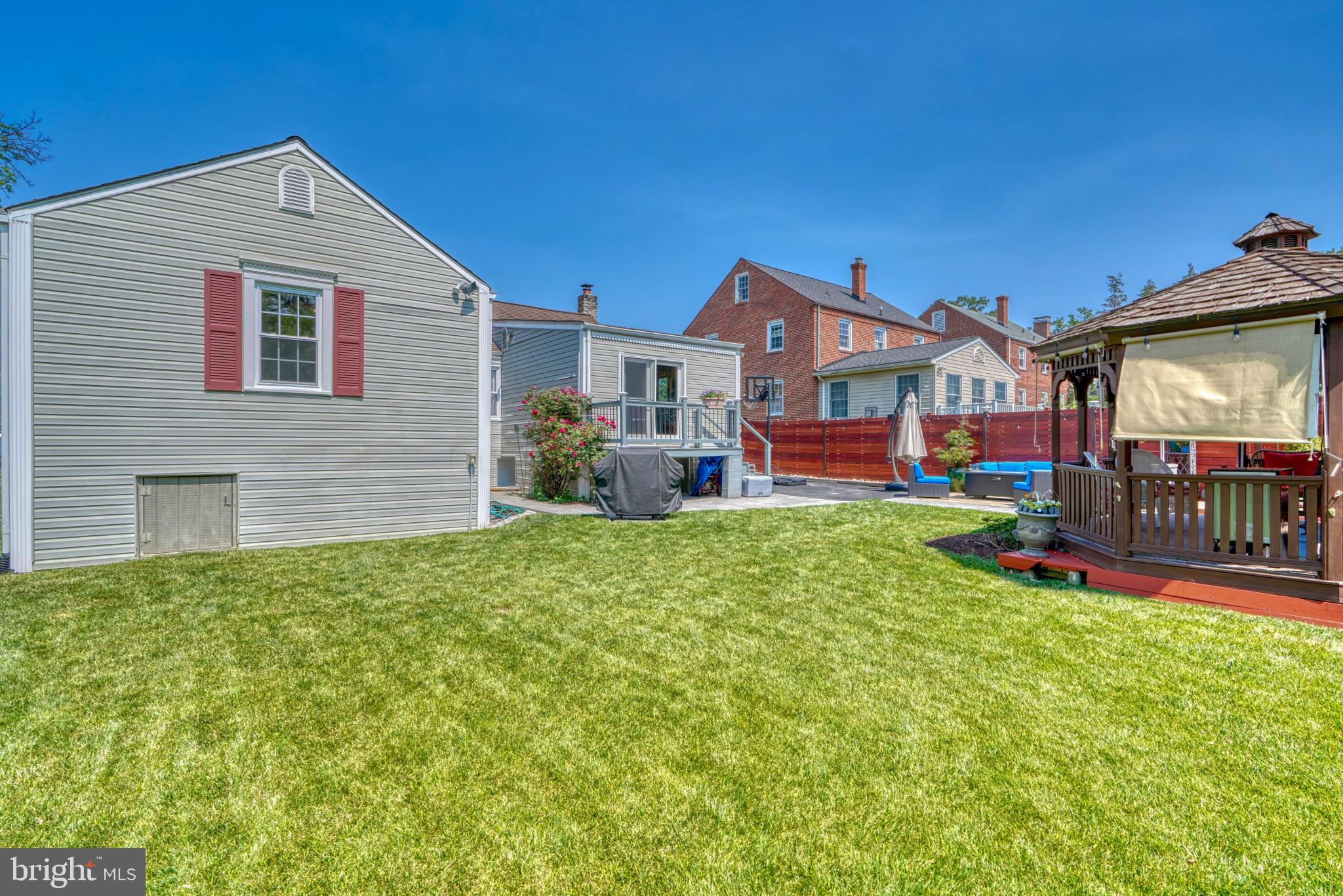 619 Round Oak Road Towson, MD 21204 - Photo 7 of 70 Gallery Image 7