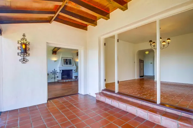 $2,200,000 | 2854 Albatross Street, San Diego, CA 92103