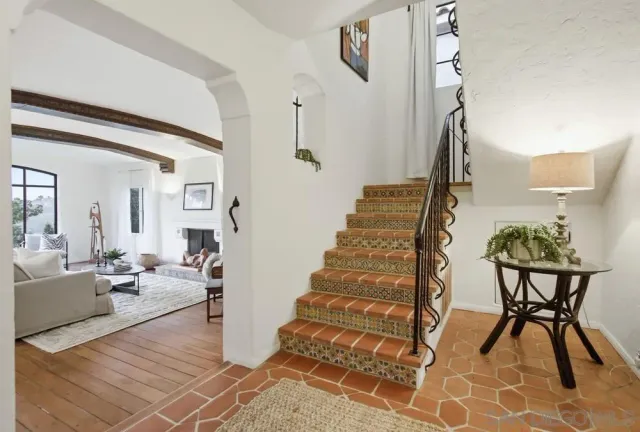 $2,195,000 | 2854 Albatross Street, San Diego, CA 92103