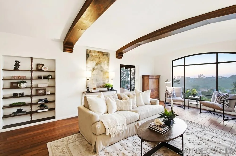 2854 Albatross Street San Diego, CA 92103 - Photo 2 of 51