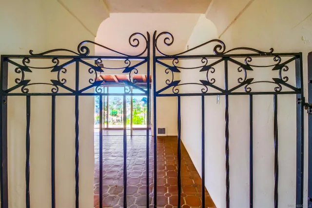 $2,200,000 | 2854 Albatross Street, San Diego, CA 92103