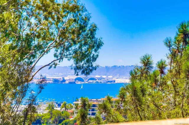 $2,195,000 | 2854 Albatross Street, San Diego, CA 92103