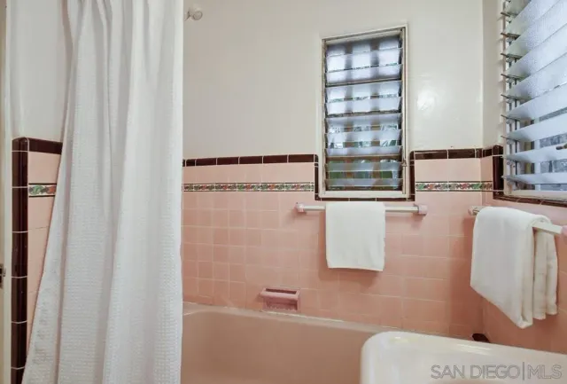 $2,195,000 | 2854 Albatross Street, San Diego, CA 92103