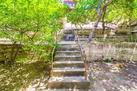 $2,195,000 | 2854 Albatross Street, San Diego, CA 92103