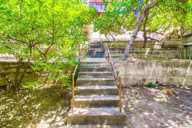 $2,195,000 | 2854 Albatross Street, San Diego, CA 92103