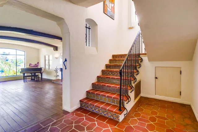 $2,200,000 | 2854 Albatross Street, San Diego, CA 92103
