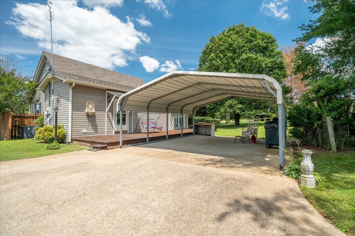 612 Clax Branch Road Loretto, TN 38469 - Photo 7 of 49