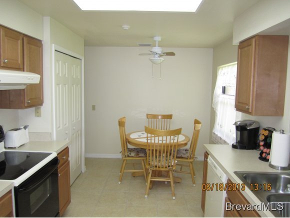 566 Rheine Road Northwest Palm Bay, FL 32907 - Photo 3 of 12 Additional Photo