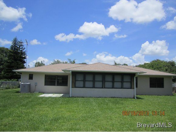566 Rheine Road Northwest Palm Bay, FL 32907 - Photo 9 of 12 Additional Photo