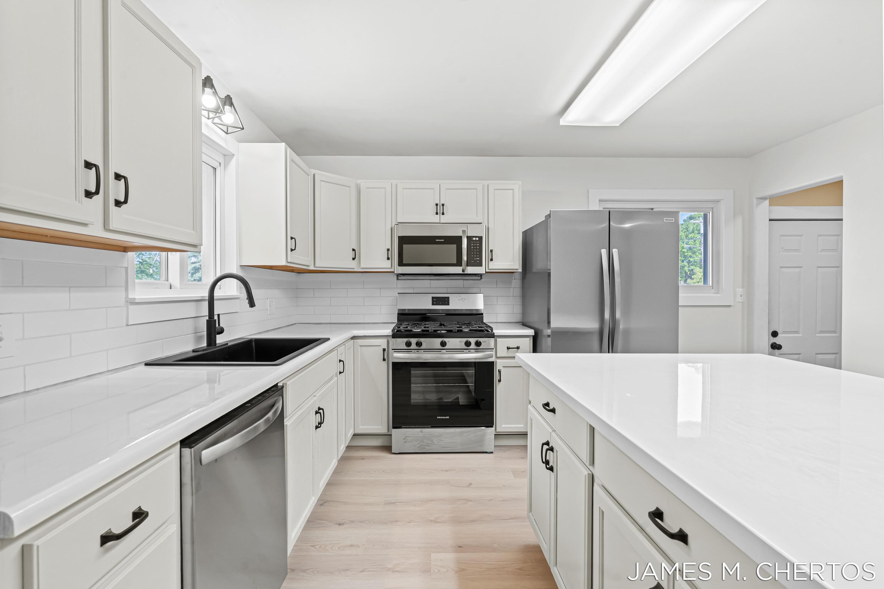 228 South Street, Unit 230 Spring Lake, MI 49456 - Photo 13 of 50 32-print-042