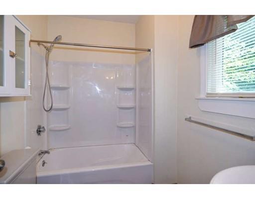 80 Collins Street Lynn, MA 01902 - Photo 10 of 20