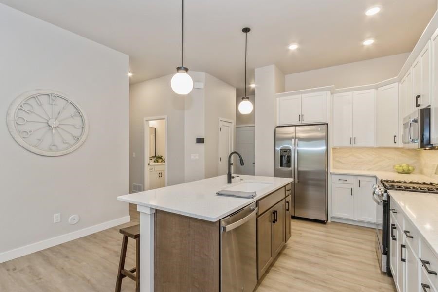800 High Rdg Trail Solon, IA 52333 - Photo 11 of 32 Gallery Image 11