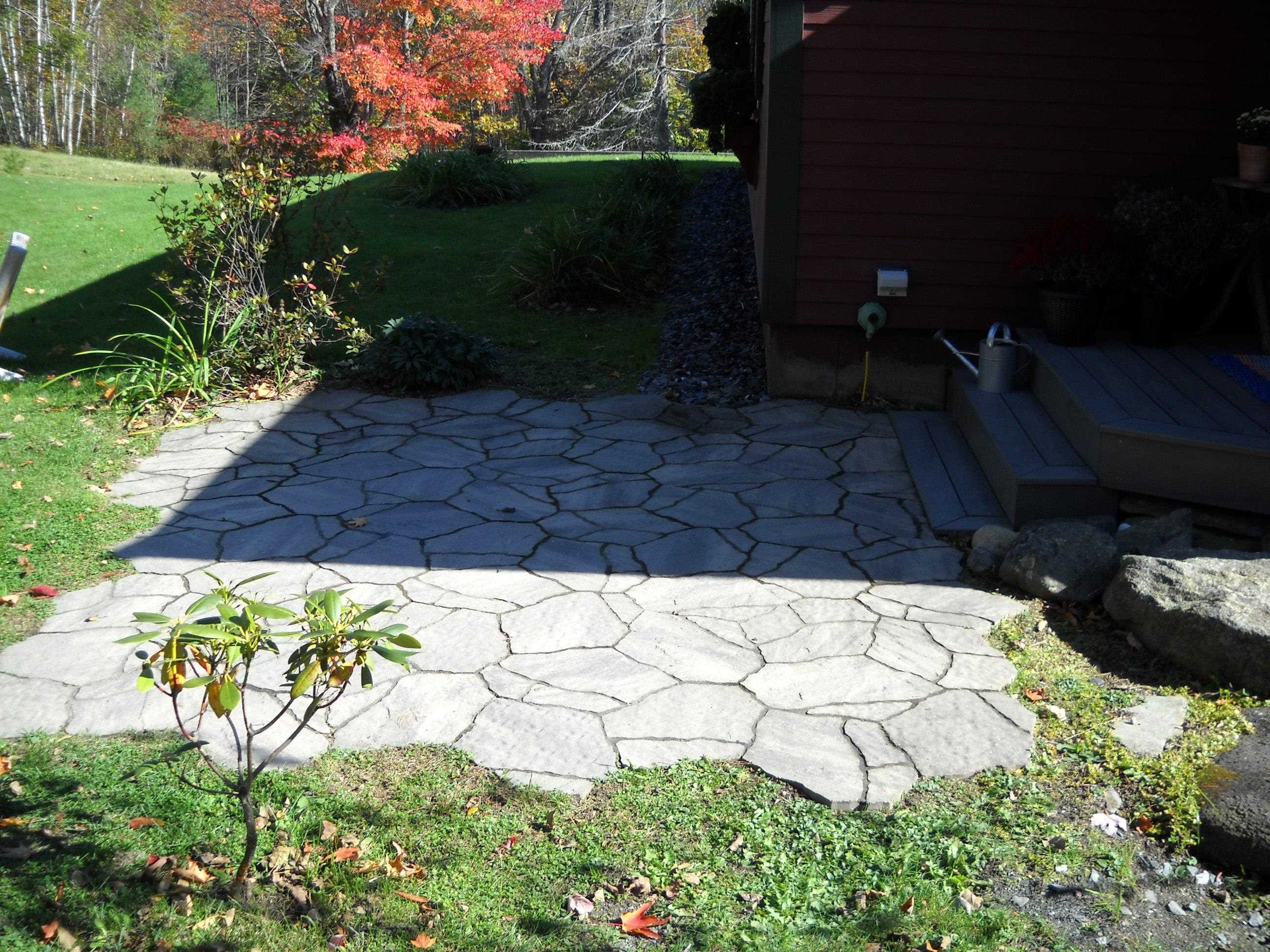 374 Indian Pond Road Orford, NH 03777 - Photo 25 of 33 Gallery Image 25