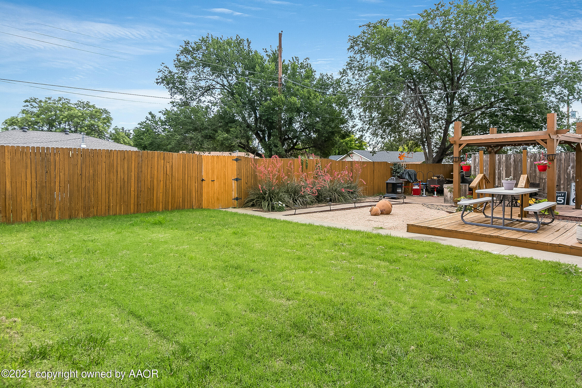 2406 Southwest 50th Avenue Amarillo, TX 79110 - Photo 24 of 28 Back Yard 2