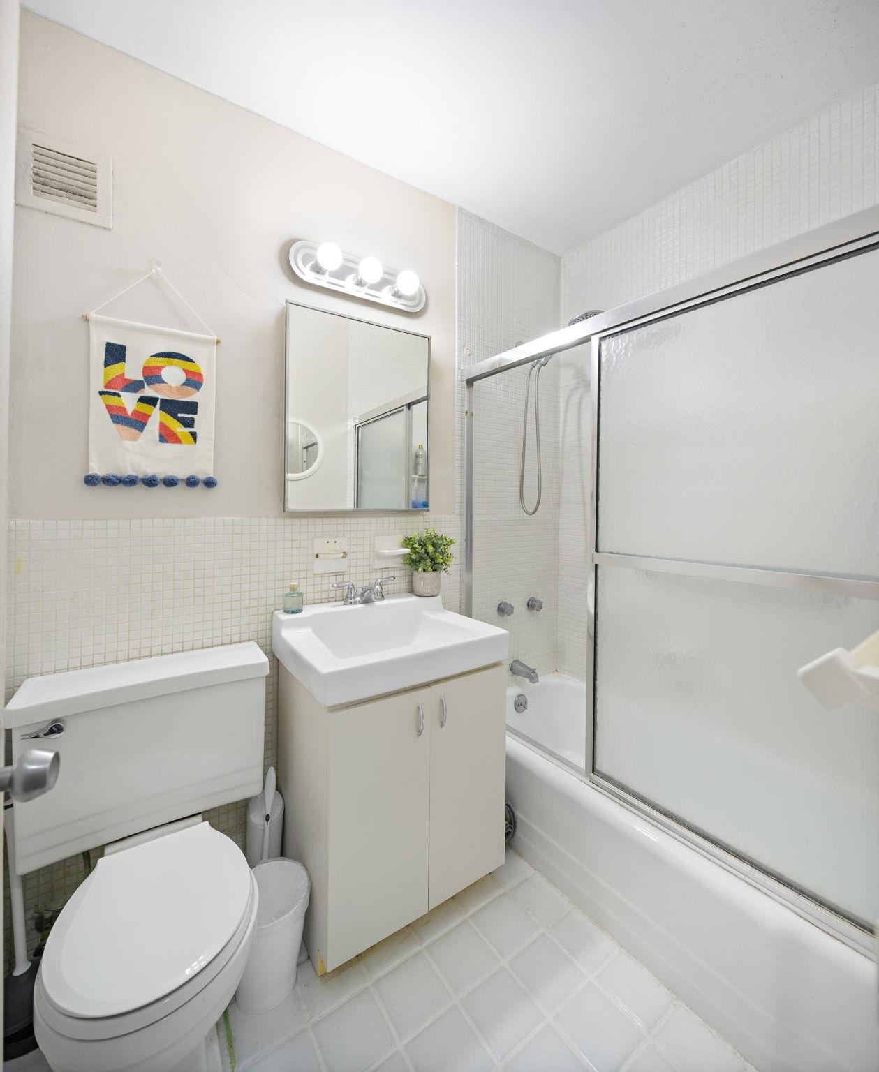 1 Horizon Road, Unit 806 Fort Lee, NJ 07024 - Photo 8 of 15