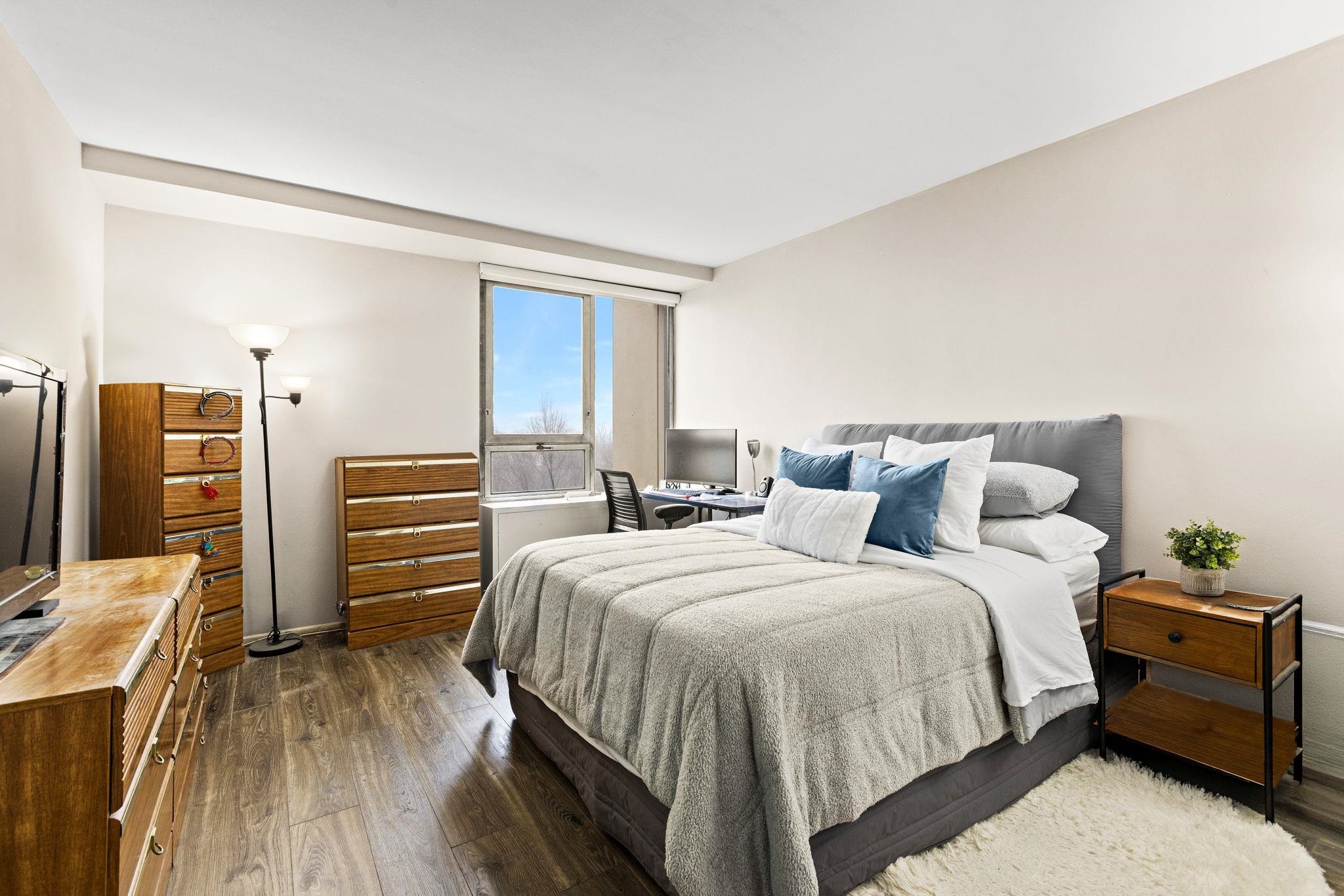 1 Horizon Road, Unit 806 Fort Lee, NJ 07024 - Photo 9 of 15