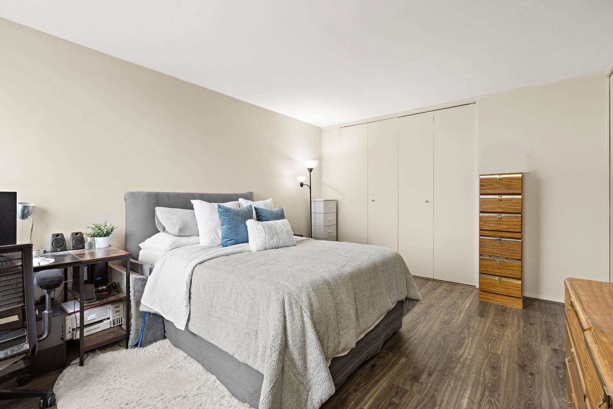 1 Horizon Road, Unit 806 Fort Lee, NJ 07024 - Photo 10 of 15