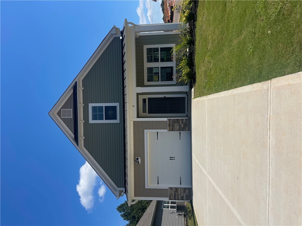 8 Sweetgrass Street Central, SC 29630 - Photo 2 of 33