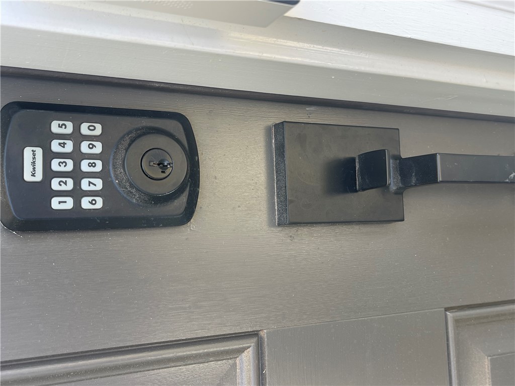 8 Sweetgrass Street Central, SC 29630 - Photo 7 of 33