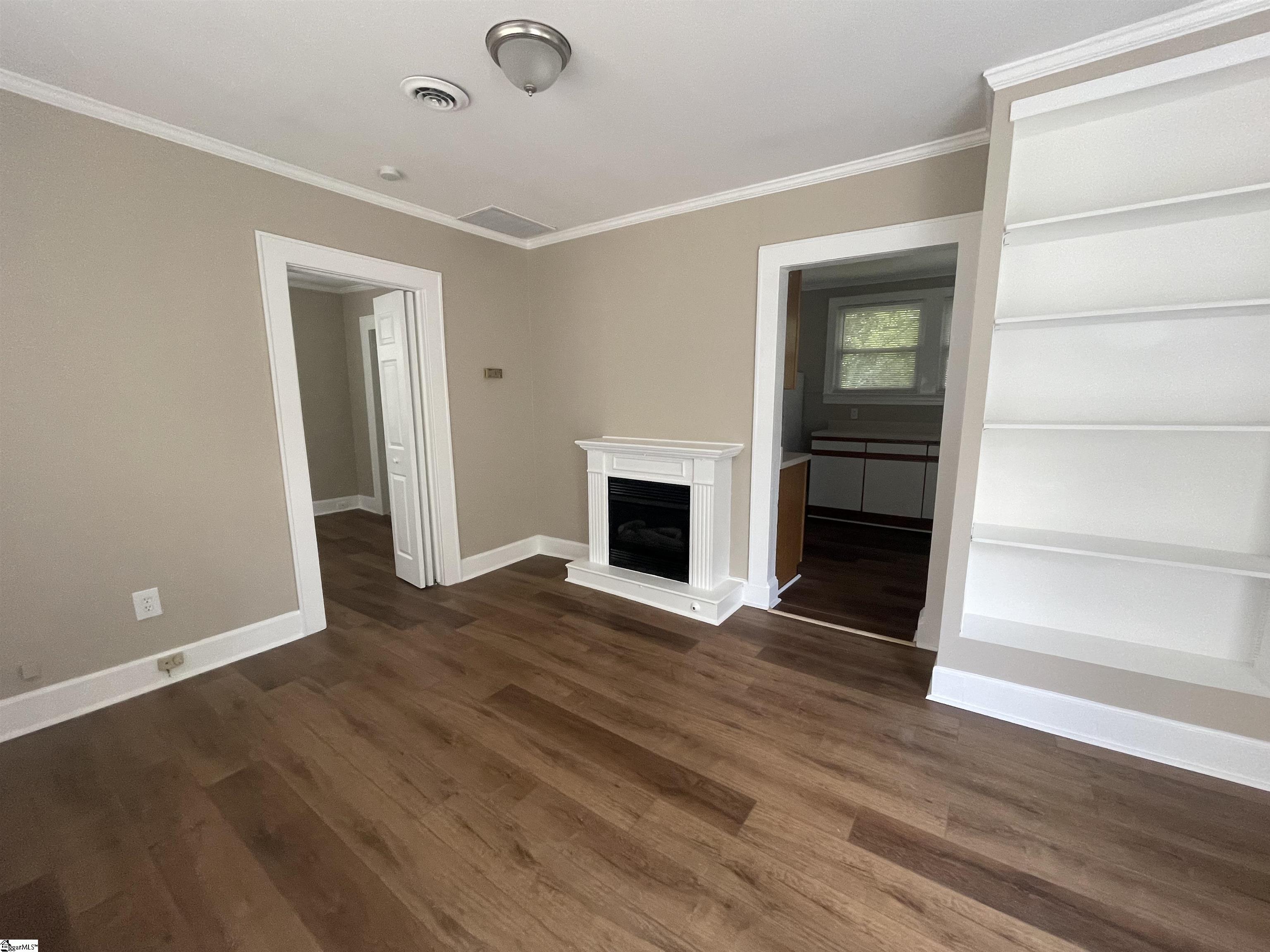 19 Lowndes Hill Road Greenville, SC 29607 - Photo 14 of 23