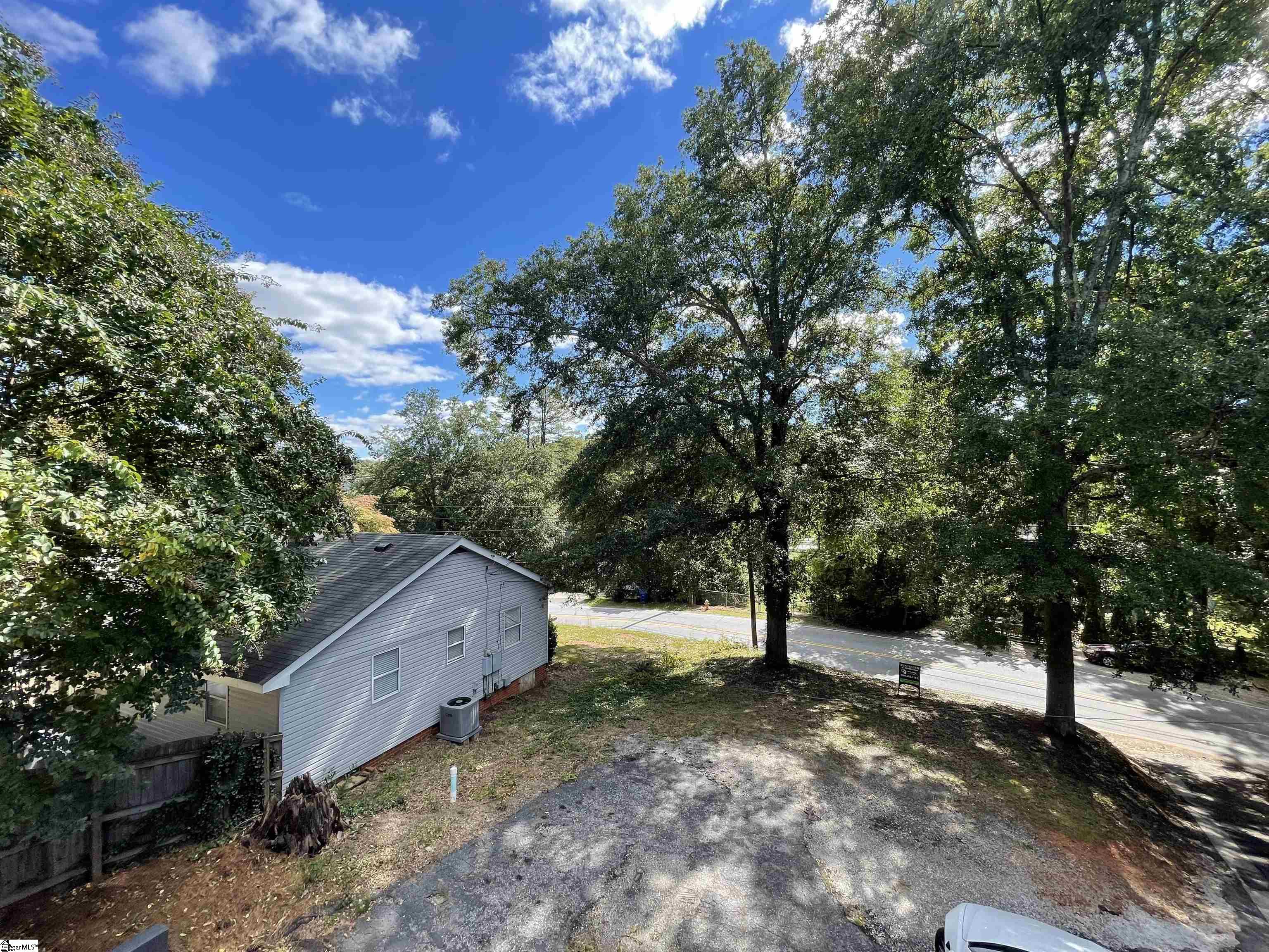 19 Lowndes Hill Road Greenville, SC 29607 - Photo 22 of 23