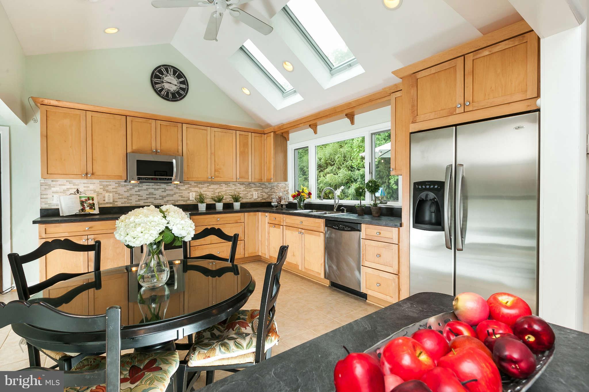 11304 Old Carriage Road Glen Arm, MD 21057 - Photo 6 of 30 Kitchen
