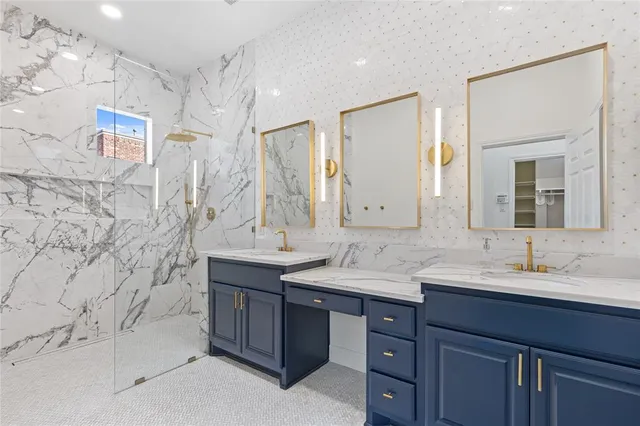 $639,000 | 907 City Side Lane, Dallas, TX 75201