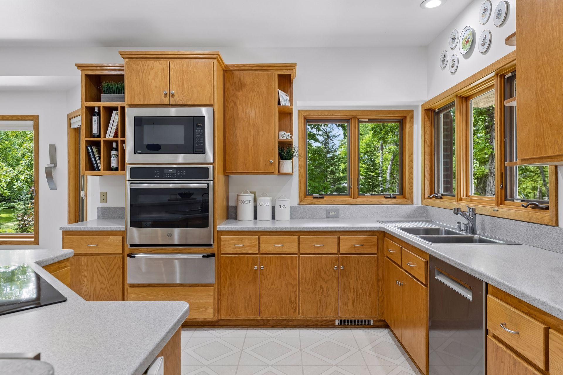 21527 Homestead Trail Corcoran, MN 55340 - Photo 6 of 72