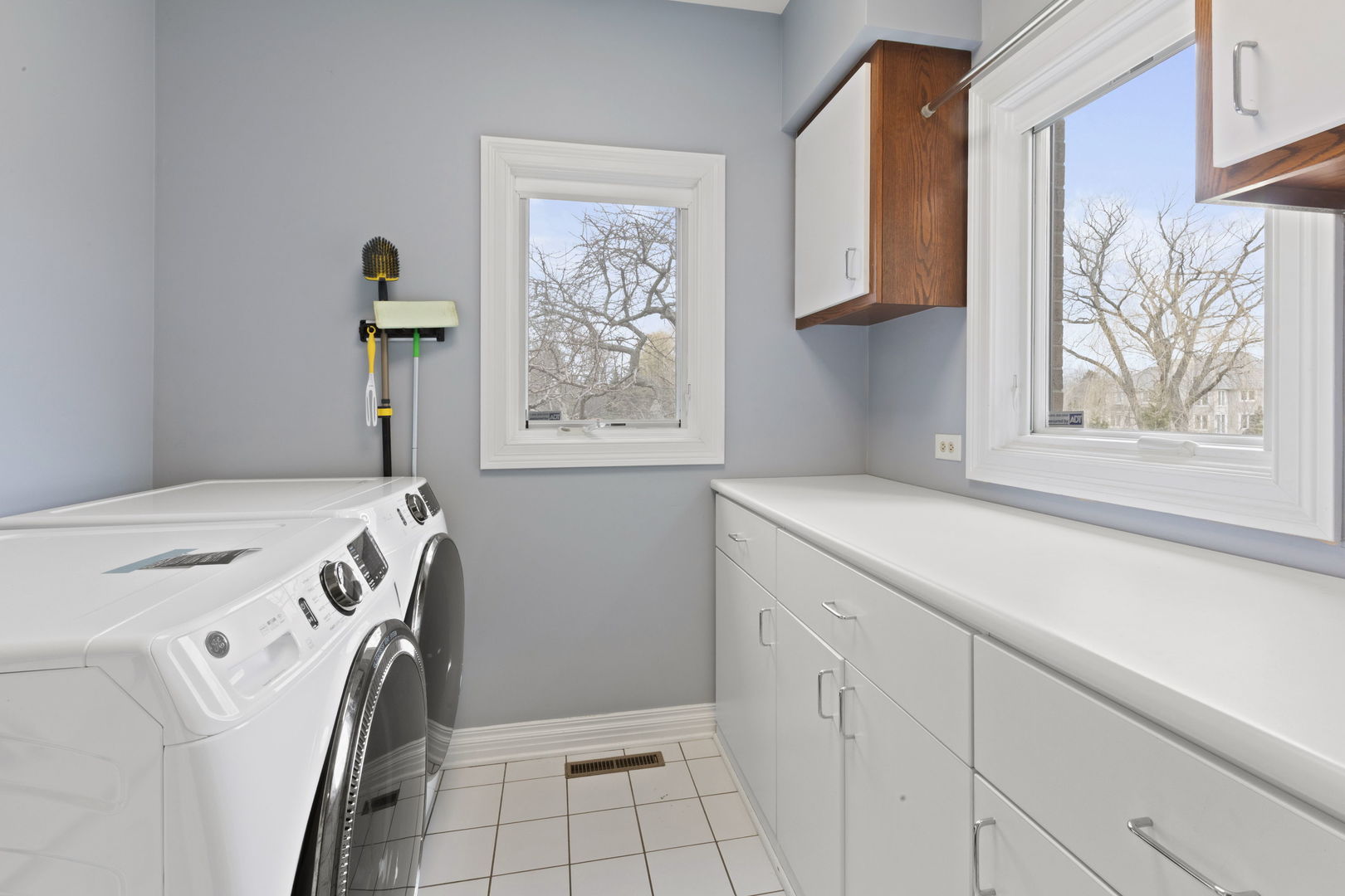 791 South Ridge Road Lake Forest, IL 60045 - Photo 22 of 40 a bedroom with a bed and a window
