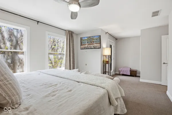 $2,600 | 228 East St Joseph Street, Indianapolis, IN 46202