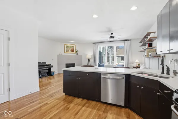 $2,600 | 228 East St Joseph Street, Indianapolis, IN 46202