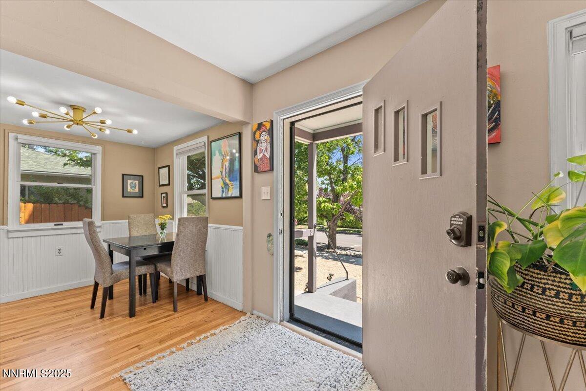 661 Thoma Street Reno, NV 89502 - Photo 2 of 33 a dining room with furniture and window