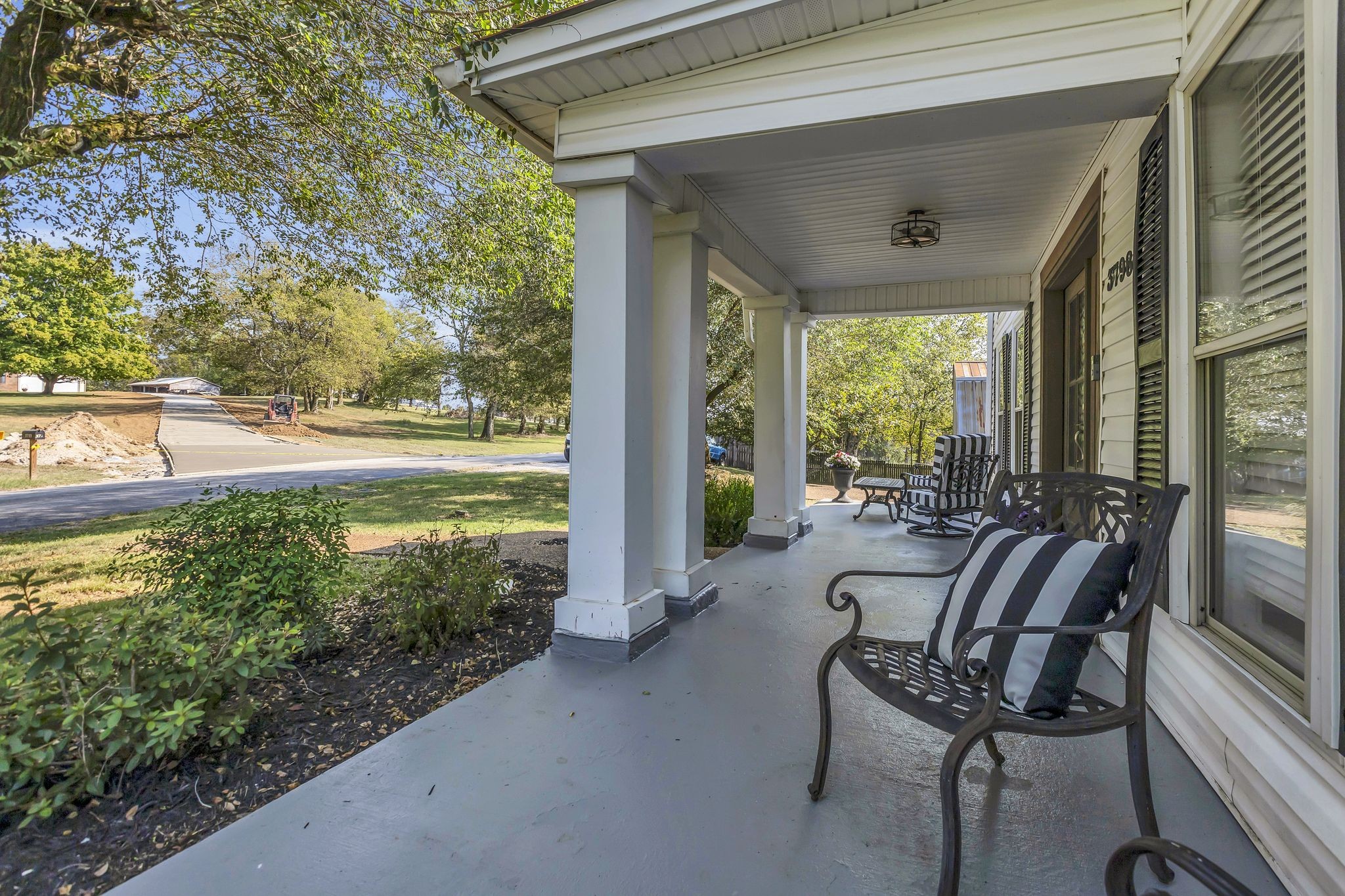 3798 McCandless Road Columbia, TN 38401 - Photo 3 of 28 a view of balcony with furniture and garden
