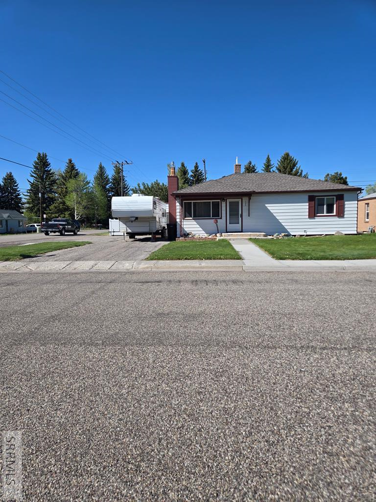 135 Dove Avenue Rigby, ID 83442 - Photo 1 of 1 Main View