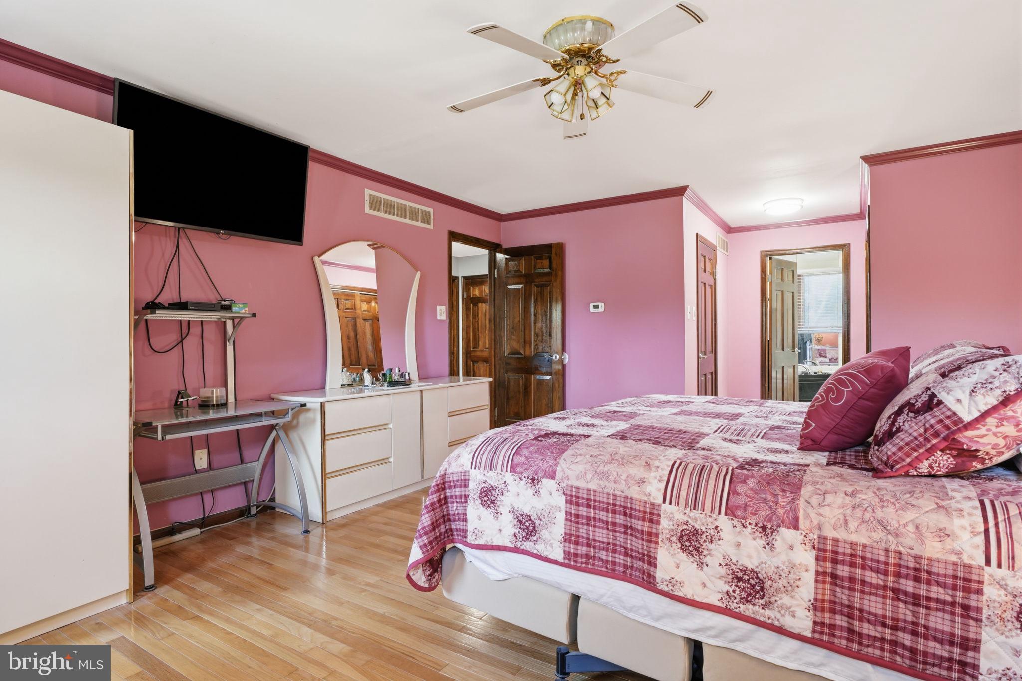 560 Lower Holland Road Southampton, PA 18966 - Photo 37 of 66 Gallery Image 37