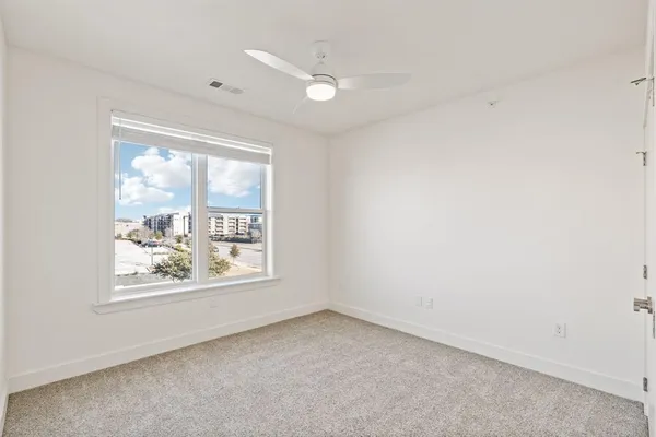 $425,000 | 3517 Windhaven Parkway, Unit 2301, Lewisville, TX 75056